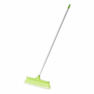 HOUSE BROOM WITH RUBBER BUMPER